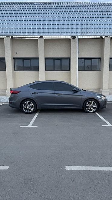 Hyundai Avante: 2018 г., 1.6 л, Автомат, Бензин, Седан