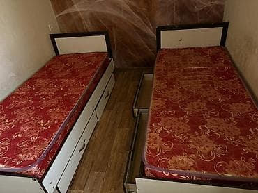 сандык цена: Две односпальные кровати б/у с матрасами и выдвижными ящиками для — 2