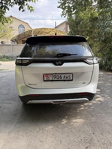 v class: Weltmeister W6, 2021 г., 92500 км, Передний, В наличии — 3