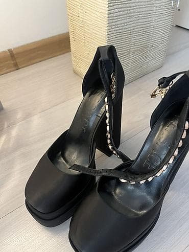 Эркектер кийими: Черные женские туфли на высоком каблуке с платформой. Основные — 2