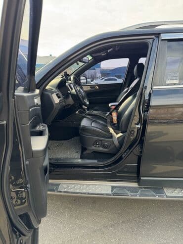 авто из корее в бишкек: Ssangyong Rexton: 2015 г., 2.2 л, Автомат, Дизель, Внедорожник — 10