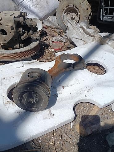 diesel вакансии бишкек: Запчасти двигателя (дизель) на Mercedes's Actros 501 движок Подойдут — 4