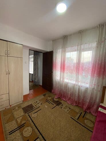 продаю дом алтын ордо по горького: 3 бөлмө, 49 кв. м, Жеке план, 5 кабат, Косметикалык ремонт — 6