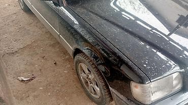 Mercedes-Benz W124: 1994 г., 3.2 л, Автомат, Бензин, Седан — 5