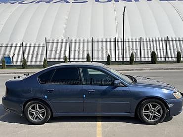легаси 2005: Subaru Legacy: 2005 г., Автомат, Бензин, Седан — 3