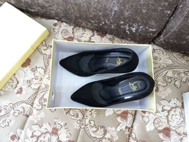 Атайын кийим: Туфли 1 раз одела 2000 сом окончательно — 4