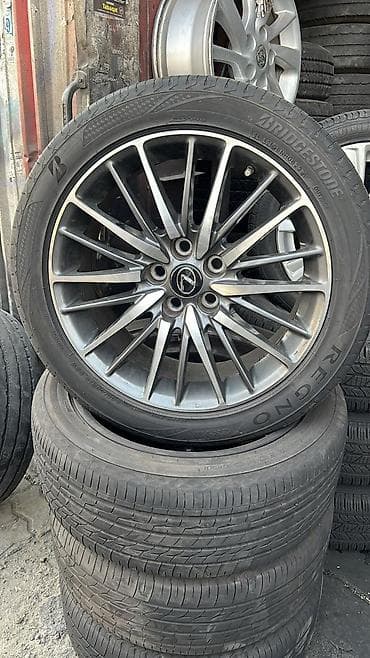 туманый: Бампер Toyota, Новый, Оригинал — 1