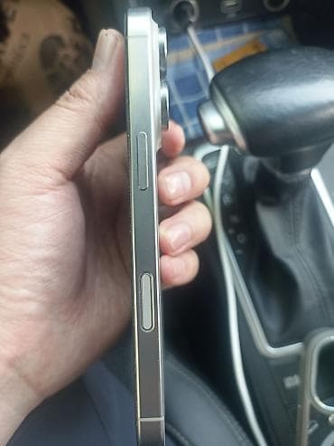 e3 1270: IPhone 15 Pro, Natural Titanium, Защитное стекло — 3