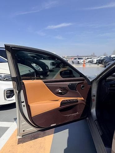 Lexus: Lexus ES: 2020 г., 2.5 л, Автомат, Гибрид, Седан — 7