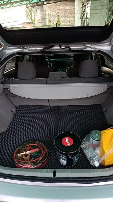 камри 40 2006: Toyota Prius: 2011 г. — 1