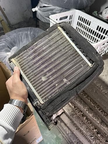 радиатор на печку: Радиатор отопителя (печки) для автомобиля Описание: - Компактный — 1