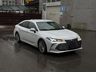 Toyota Avalon: 2019 г., 2.5 л, Вариатор, Гибрид, Седан