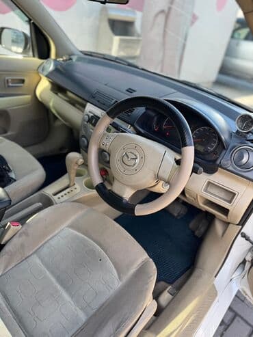 Продажа авто: Mazda Demio: 2003 г., 1.3 л, Автомат, Бензин, Хэтчбэк — 4