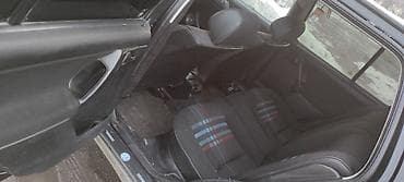 lexus rx 2008: Volkswagen Golf: 1992 г., 1.8 л, Механика, Бензин, Хэтчбэк — 8