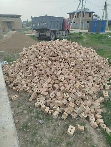 песка: Песок, щебень и отсев для строительных работ. - Песок карьерный — 5