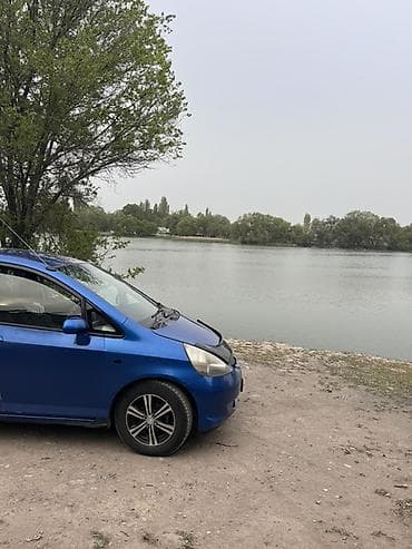 225 65: Honda Fit: 2005 г., 1.3 л, Вариатор, Бензин, Хэтчбэк — 2