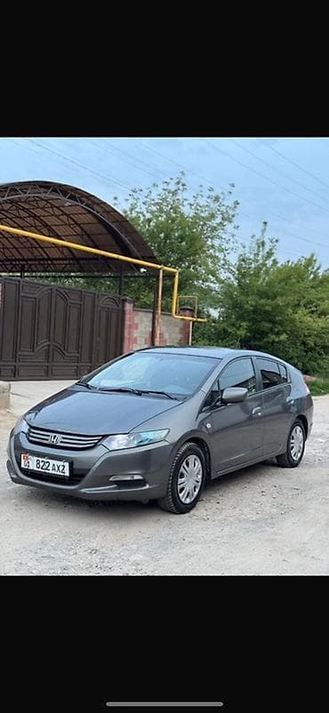 Honda Insight: 2010 г., 1.3 л, Вариатор, Гибрид, Хэтчбэк at lalafo.kg Honda Insight: 2010 г., 1.3 л, Вариатор, Гибрид, Хэтчбэк