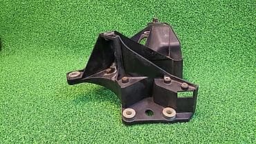 bmv e: Кронштейн масляного фильтра Е53 8 250 435 Год 2003 В отличном — 2