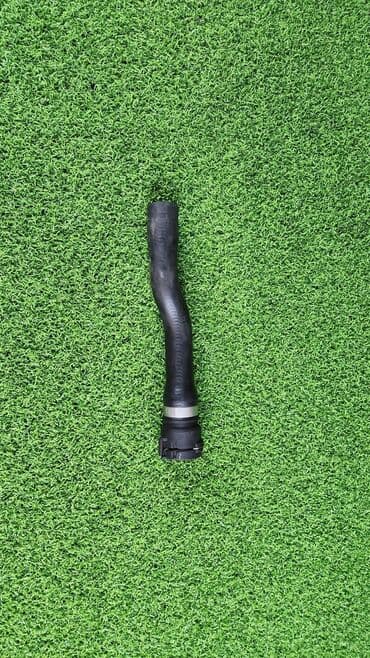 блок предохранителей: Патрубок 6421 6 945 268 Е70 е71 е70lci. F15 F16 Год 2012. В — 1