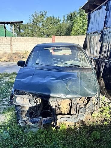 2 8: Mitsubishi Space Wagon (поколение N30, 1990‑е) — на разбор по — 2