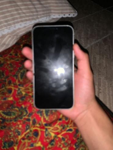 нужен фотограф: IPhone 12, Белый — 1