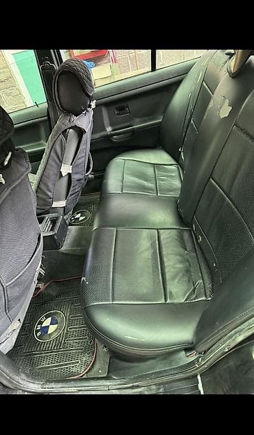 BMW M3: 1994 г., 2 л, Механика, Бензин, Седан at lalafo.kg BMW M3: 1994 г., 2 л, Механика, Бензин, Седан