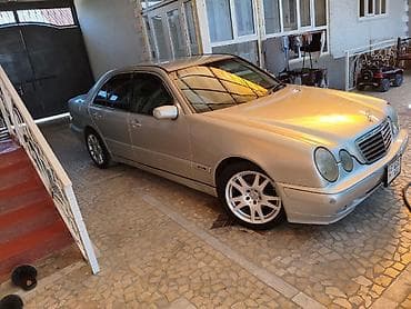 фара на гелик: Mercedes-Benz E-Class: 1999 г., 2.7 л, Механика, Дизель, Седан — 2