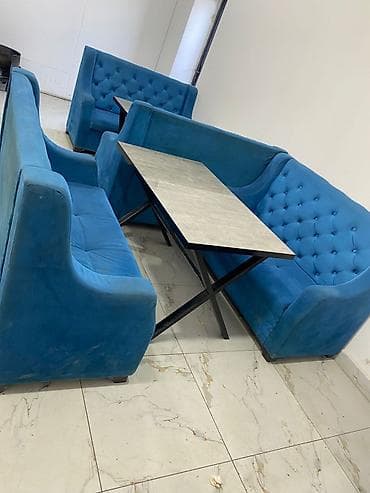 Стол и стул для кафе