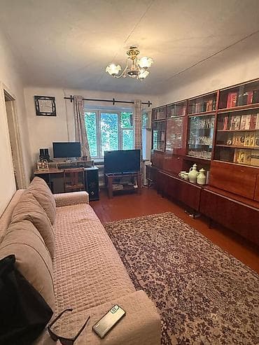Квартиры: 3 комнаты, 54 м², Хрущевка, 1 этаж, Старый ремонт — 1