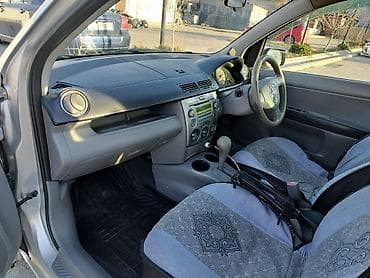 subaru forester2000: Mazda Demio: 2003 г., 1.3 л, Автомат, Хэтчбэк — 3