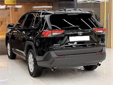 барта: Toyota RAV4: 2021 г., 2.5 л, Автомат, Бензин, Кроссовер — 7