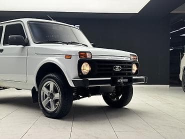 Транспорт: ВАЗ (ЛАДА) 4x4 Нива: 2023 г., 1.7 л, Механика, Бензин, Внедорожник — 2