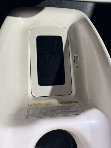 двигатель тойота авенсис 1.8 vvt i бишкек: Toyota Prius: 2016 г., 1.8 л, Автомат, Гибрид, Седан — 8