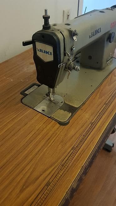 красочный аппарат: Промышленная швейная машинка JUKI, прямострочка, оригинал — 2