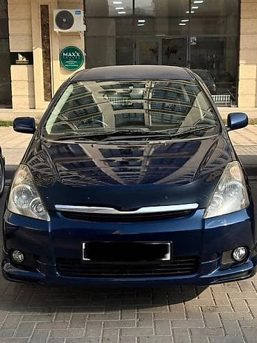 Toyota WISH: 2004 г., 1.8 л, Автомат, Бензин, Универсал