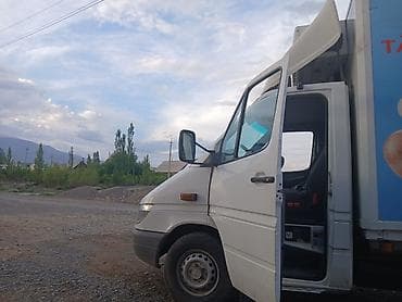грузовой авто: Легкий грузовик, Mercedes-Benz, Стандарт, 2 т, Б/у — 1