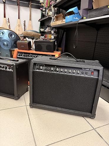 Музыкалык аспаптар: Комбоусилители 20w, 40w Новые Можно собрать комплект с гитарой и — 2