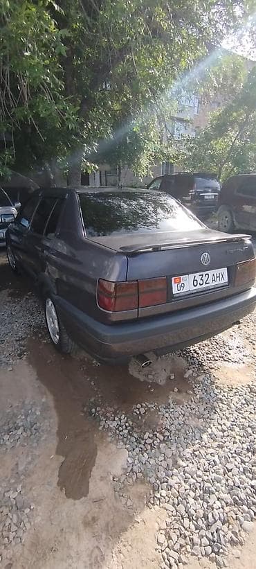 решетка радиатора на венто: Volkswagen Vento (седан, поколение на базе Golf III) Основные — 5