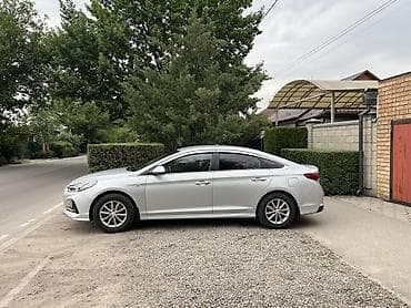 Продажа авто: Hyundai Sonata: 2019 г., 2 л, Автомат, Газ, Седан — 4
