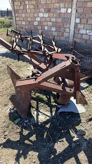 w210 430: Навесной сельскохозяйственный агрегат для трактора (комбинированный — 3