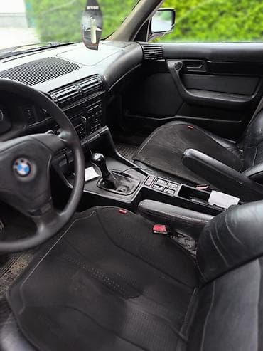 мотоцыкыл урал: BMW 5 series: 1993 г., 4.4 л, Кол менен иштөөчү, Бензин, Седан — 8