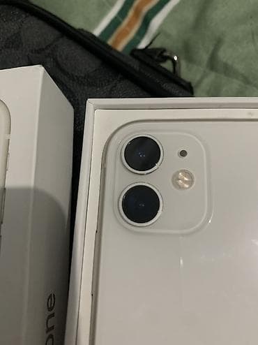 самсук а 50: IPhone 11, Белый — 5