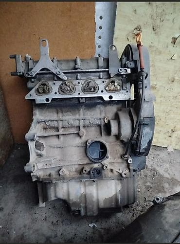 Бензиновый мотор Volkswagen 2004 г., 1.6 л