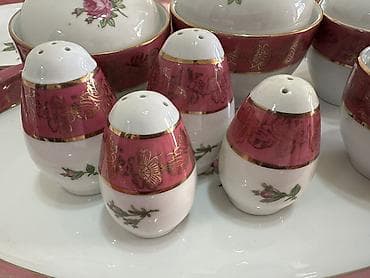 Аксессуары для кухни: Столовый сервиз “Роза” ГДР на 12 персон в идеальном состоянии — 1