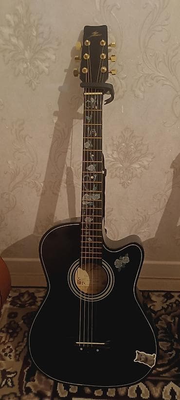 gitara lakewood: Акустическая гитара 6 струн, корпус дредноут с вырезом (cutaway), цвет — 2