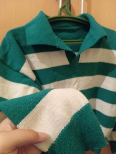 школьный свитер: Рубашка, цвет - Зеленый, Б/у — 2