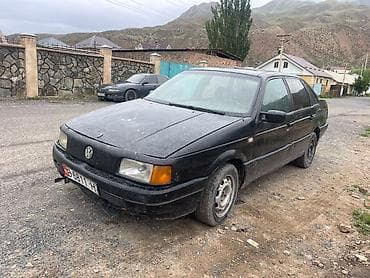 каракол авто: Volkswagen Passat: 1988 г., 1.8 л, Бензин — 3