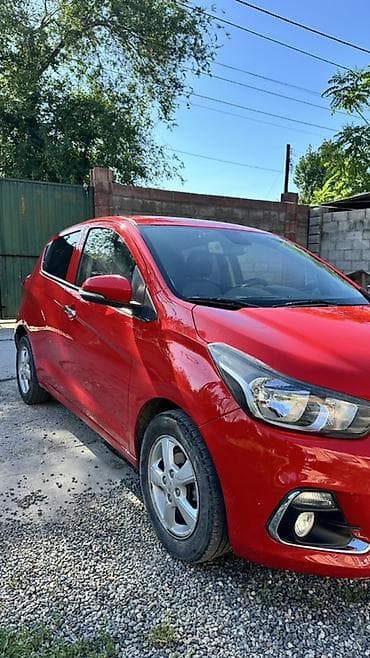 маторчик дворника: Chevrolet Spark: 2016 г., 1 л, Вариатор, Бензин, Хэтчбэк — 2