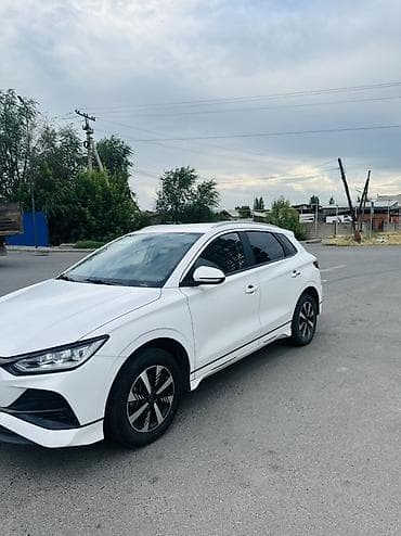 BYD: BYD E2: 2023 г., Автомат, Электромобиль, Кроссовер — 2