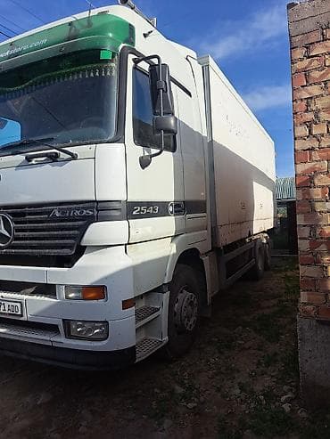 Жүк ташуучу унаа, Mercedes-Benz, Колдонулган — 2